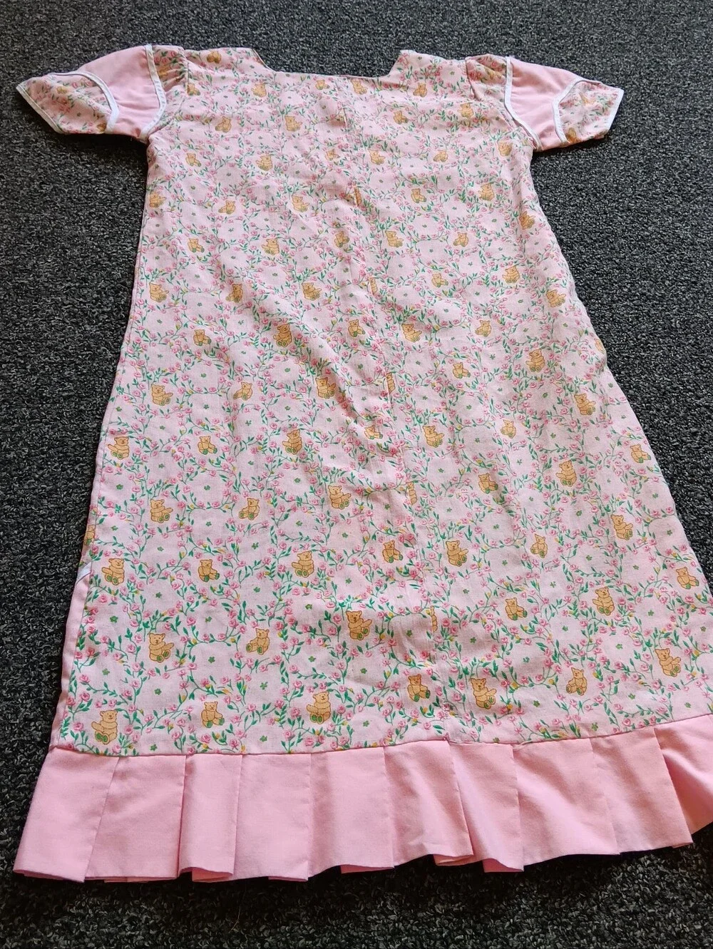 70s 80s Handmade Vintage Whimsical Girls Bear Nightgown, Approx Sz 8 Whimsy Pink